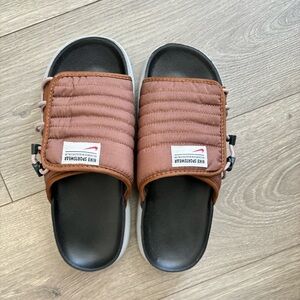 Men’s Nike Asuna 2 Slides
